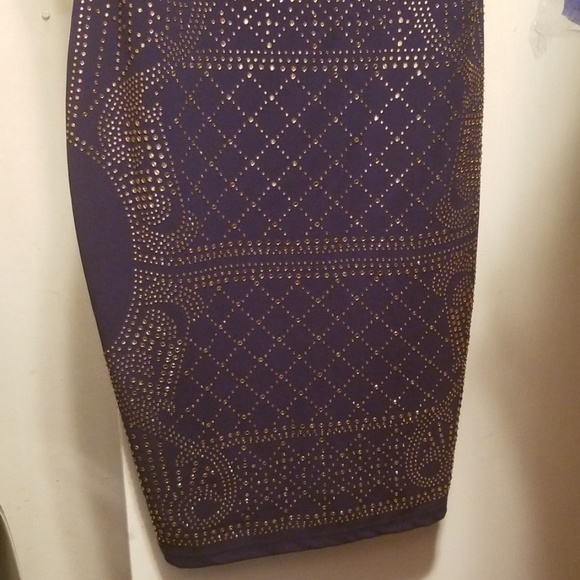 Dress - Picture 2 of 3